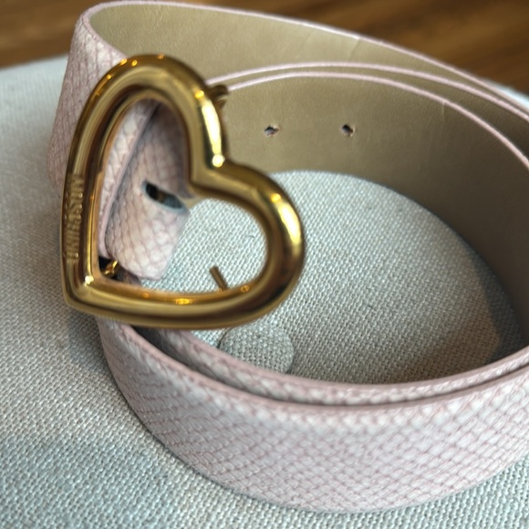 Talbots x Moschino Gold Heart Buckle Pink Snake Suede Belt Women's - Picture 3 of 9